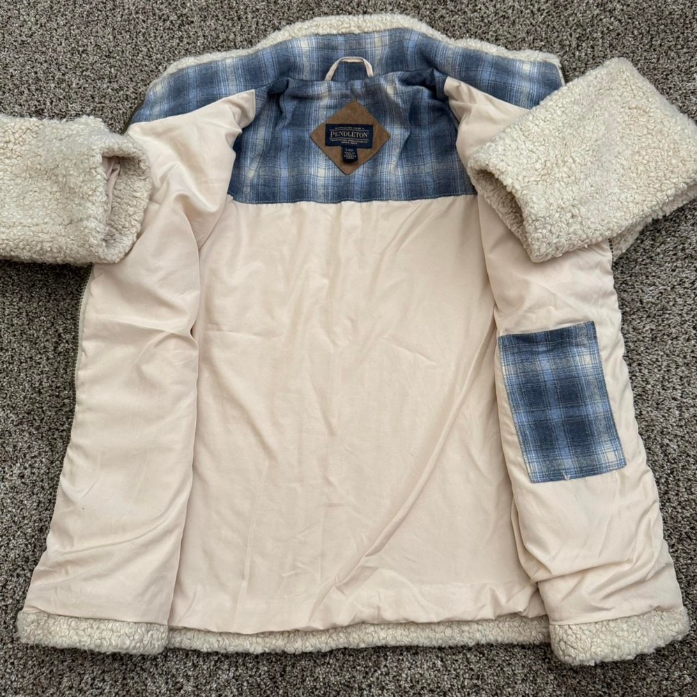 Pendleton sherpa jacket - Picture 4 of 7
